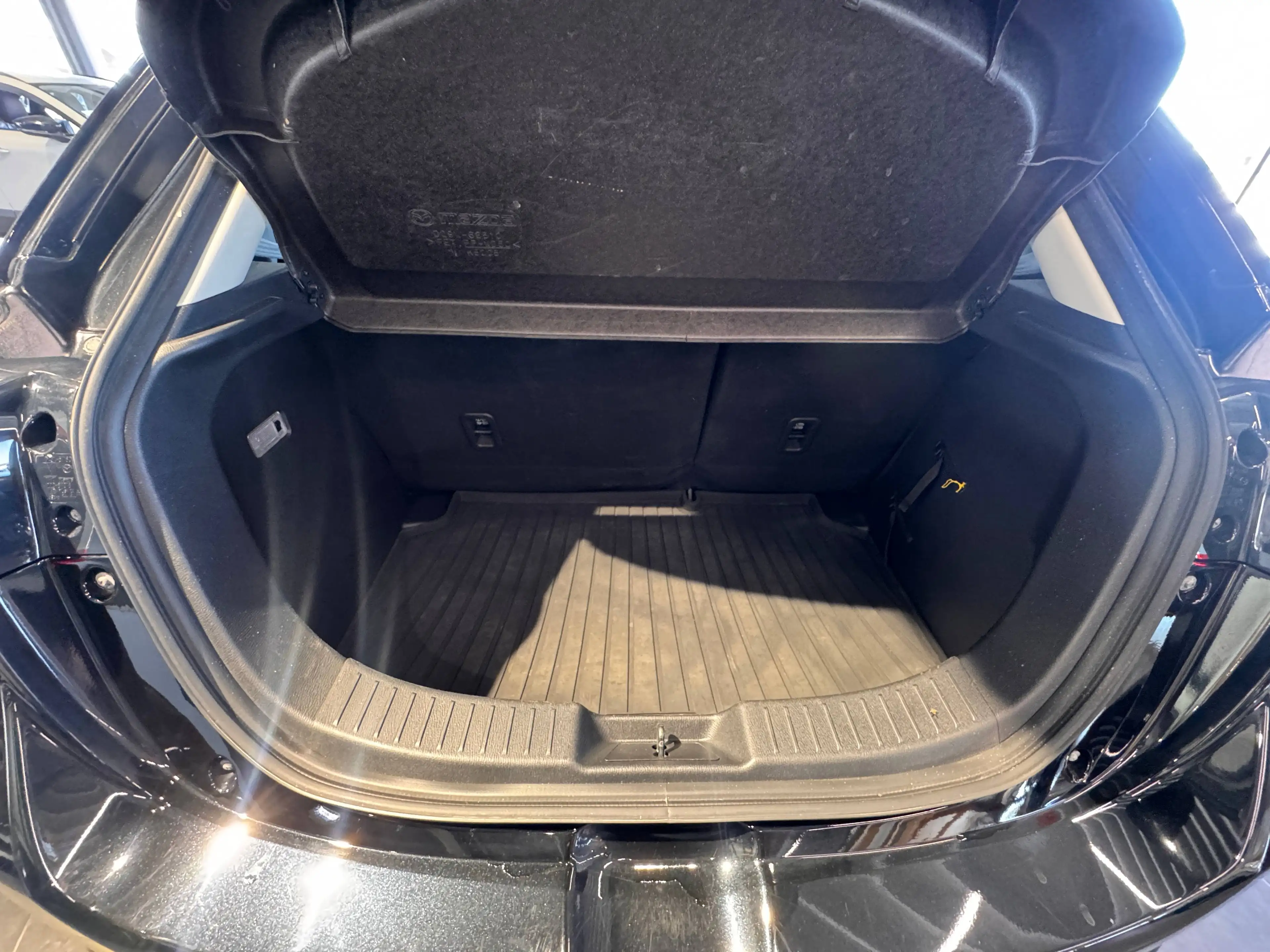 Mazda 2 2 1.5i Skyactiv-G 90CV Homura — photo 10
