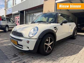 1.6 One Park Lane AUTOMAAT LEER PANO CLIMA LMV RIJ