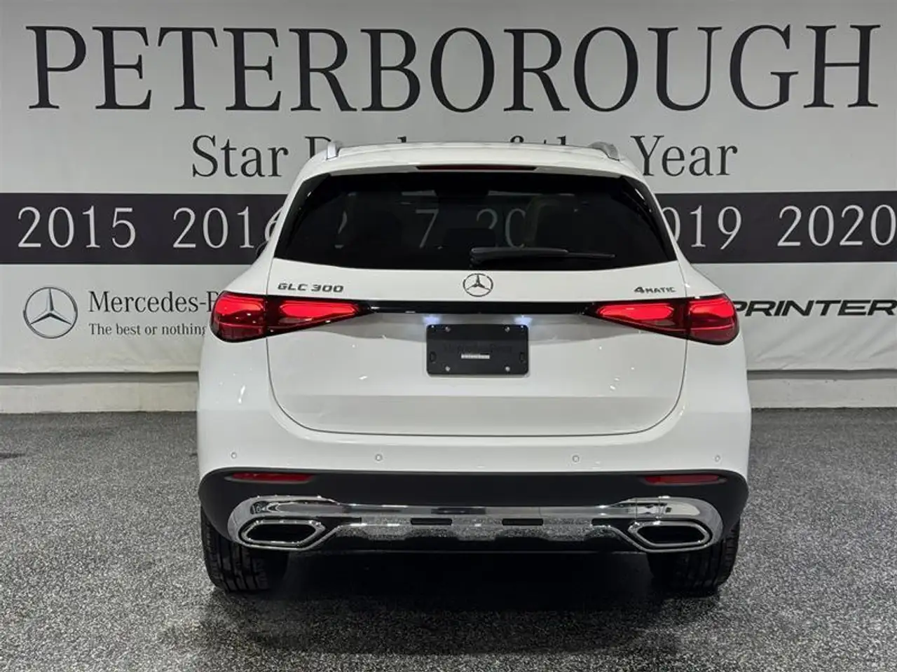 Mercedes-Benz GLC снимка Mercedes-Benz GLC