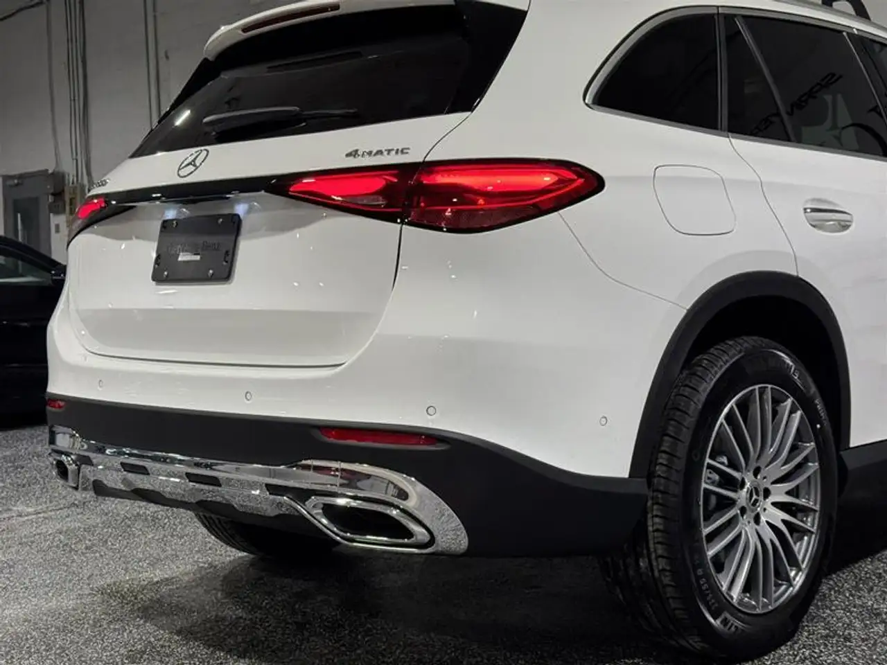 Mercedes-Benz GLC снимка Mercedes-Benz GLC