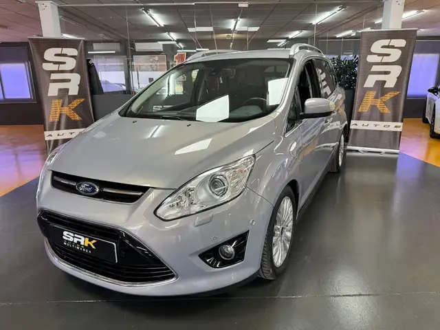 Ford Grand C-Max 2.0 TDCi 140 Titanium Powershift