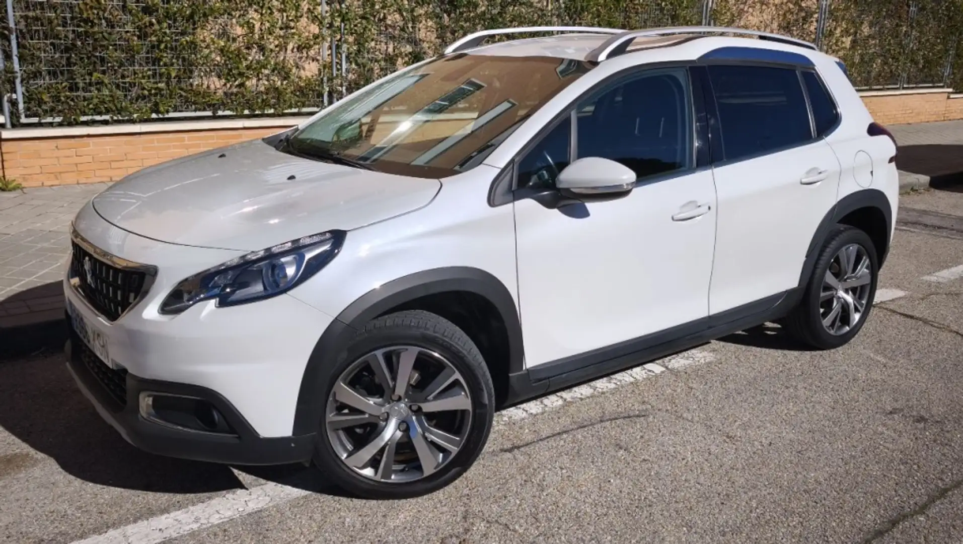 Peugeot 2008 1.2 PureTech S&S Allure 130 Blanco - 2