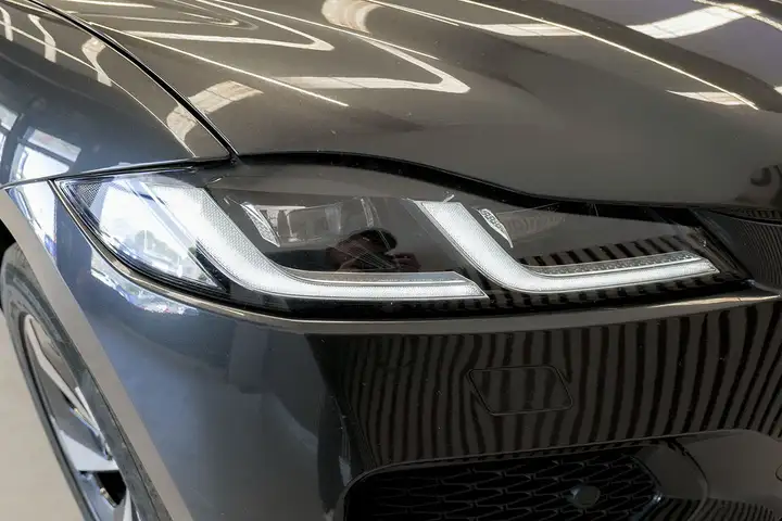 Jaguar F-Pace 2024, foto 45