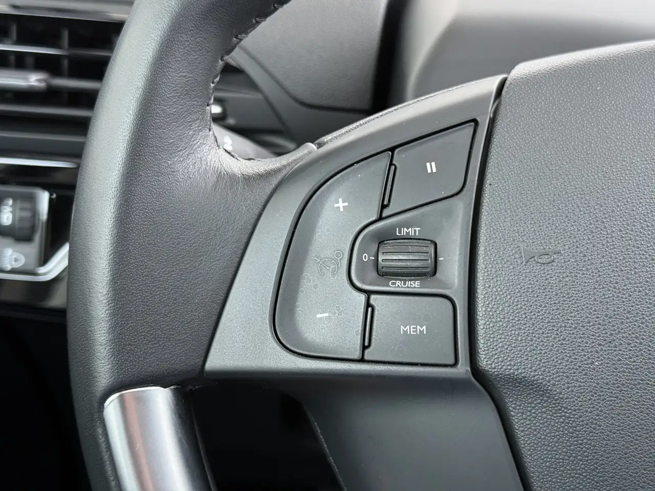 Citroen Grand C4 Spacetourer 131PK 7-Persoons Trekhaak Pano.raam Navi Camera Ec, миниатюра 30