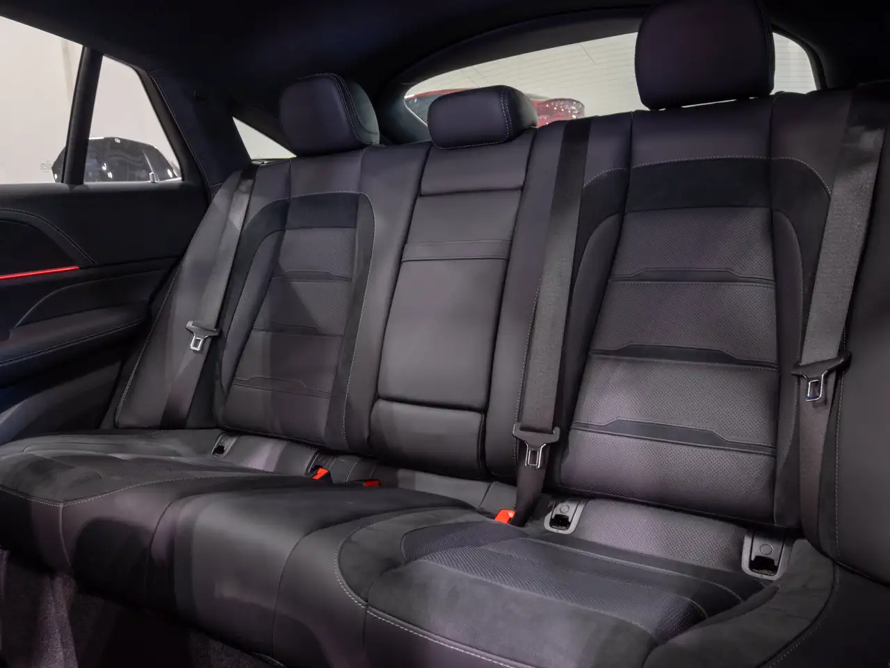 Mercedes-Benz GLE photo Mercedes-Benz GLE