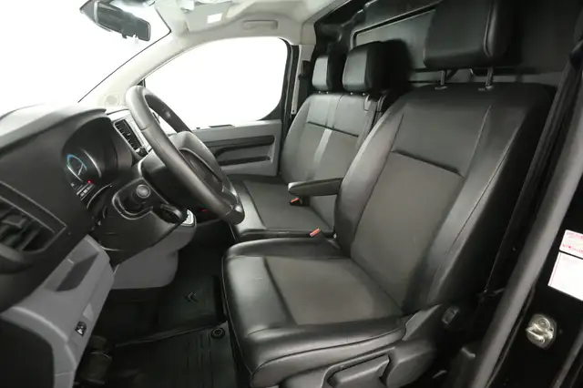 Peugeot E-Expert view 12