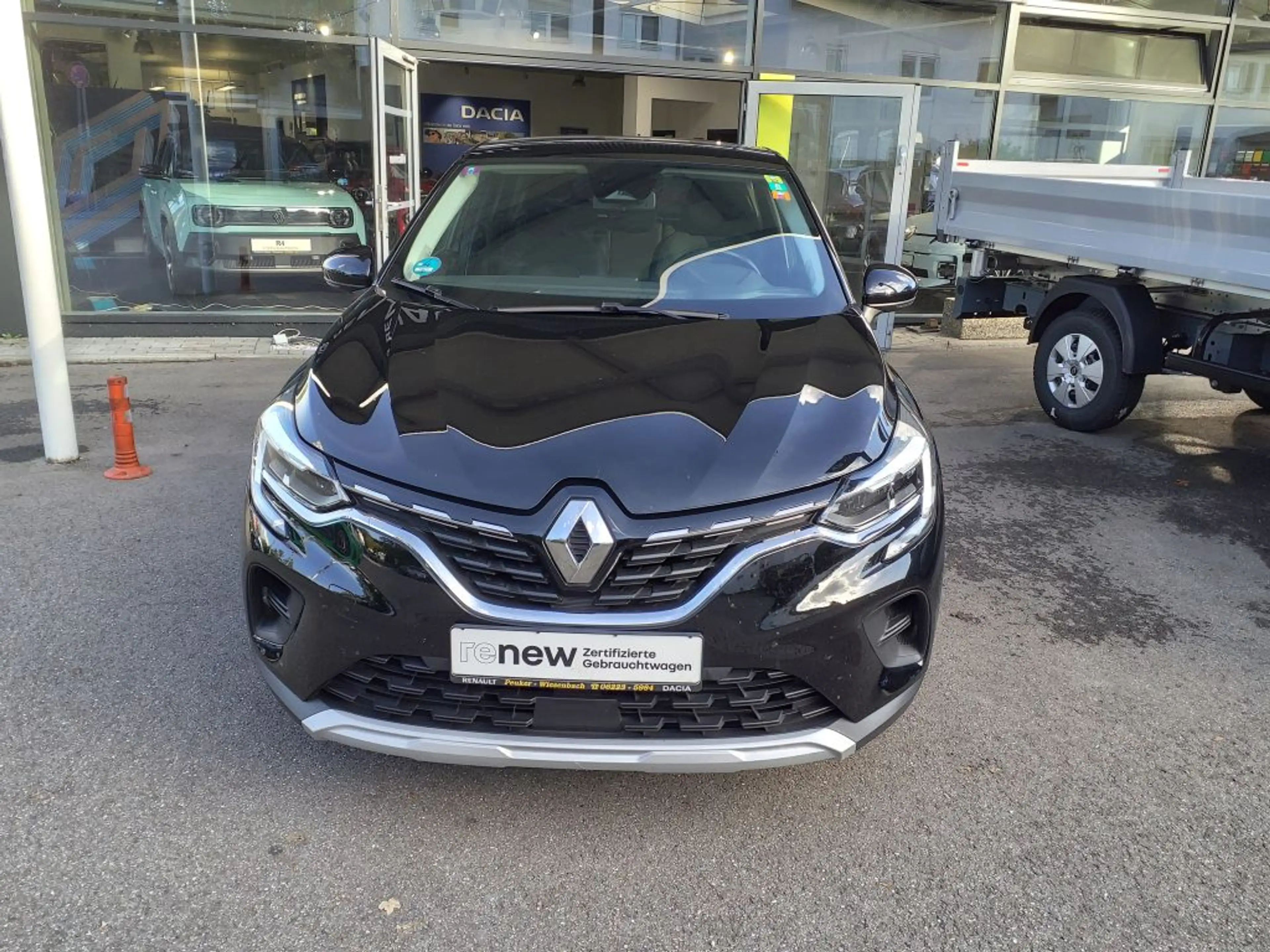 Renault Captur TCe 130 EDC GPF EXPERIENCE — photo 7