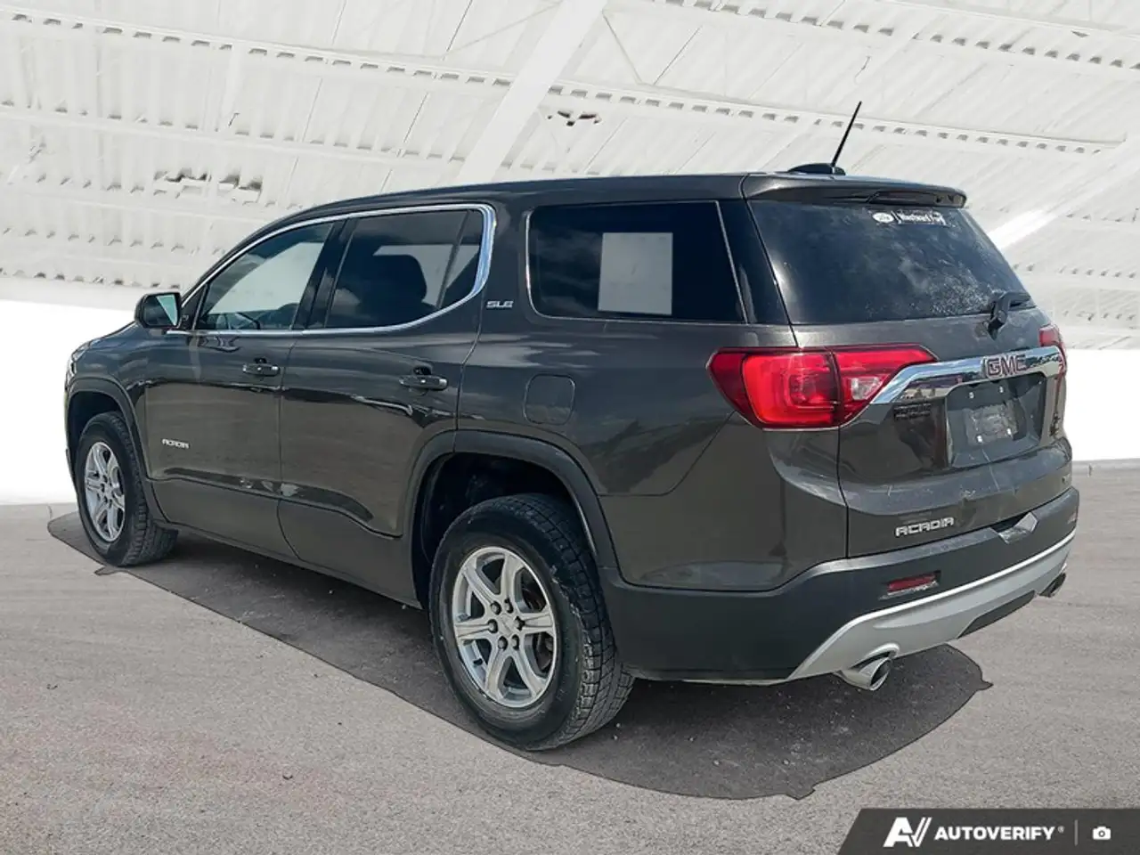 GMC Acadia снимка GMC Acadia