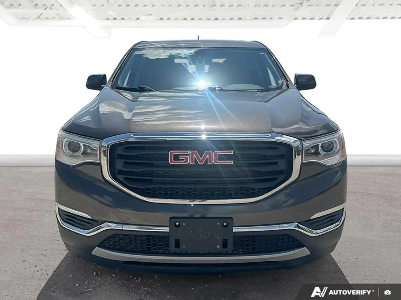 GMC Acadia снимка GMC Acadia