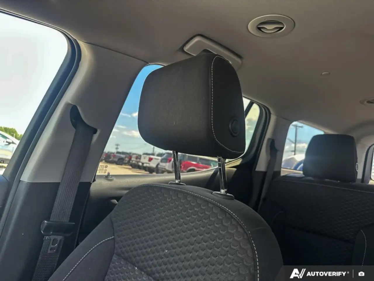 GMC Acadia снимка GMC Acadia