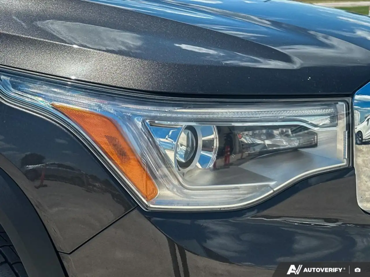 GMC Acadia снимка GMC Acadia