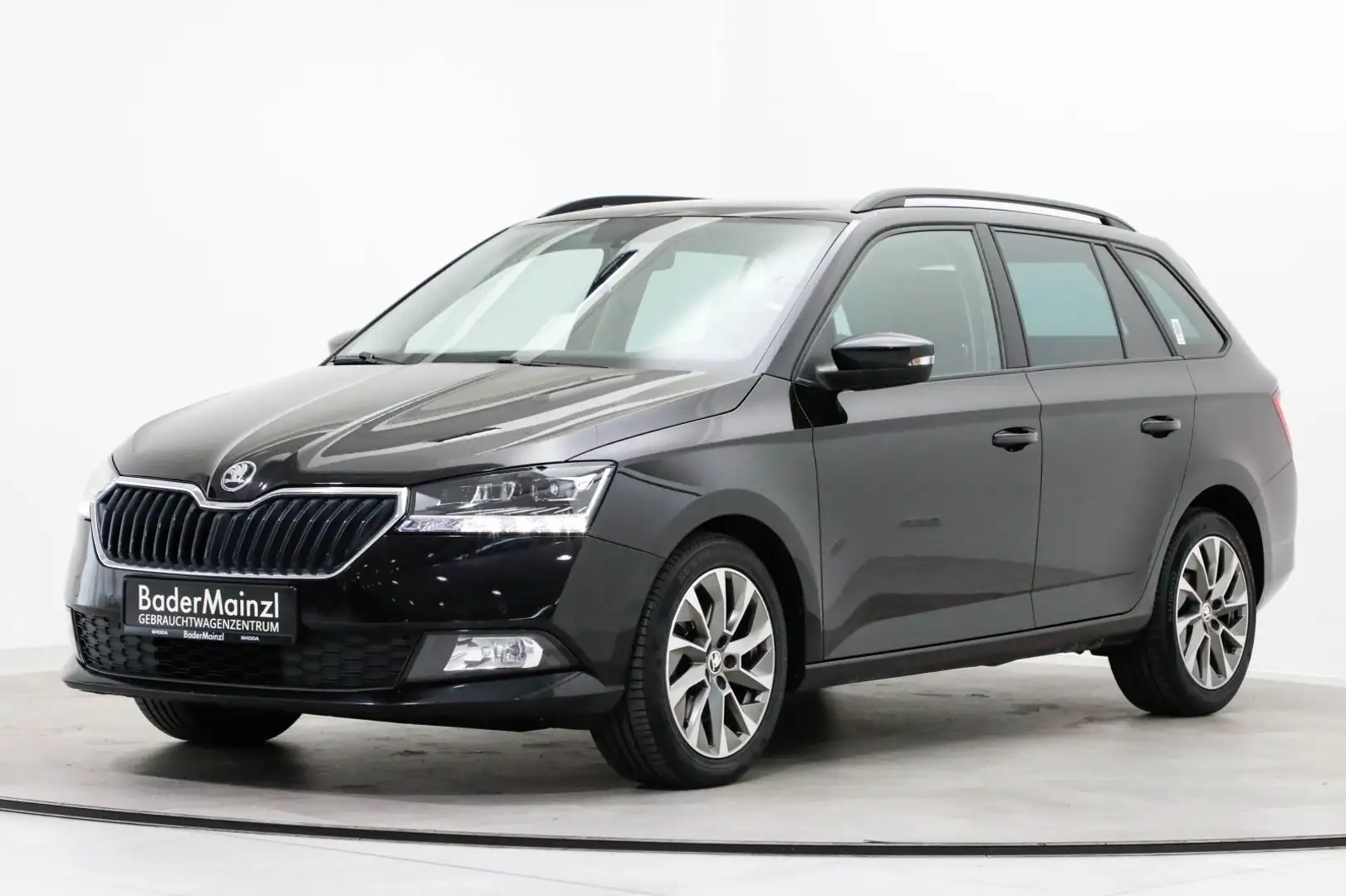 Skoda Fabia Combi 1.0 TSI Clever PDC CarPlay Alu SHZ Schwarz - 2