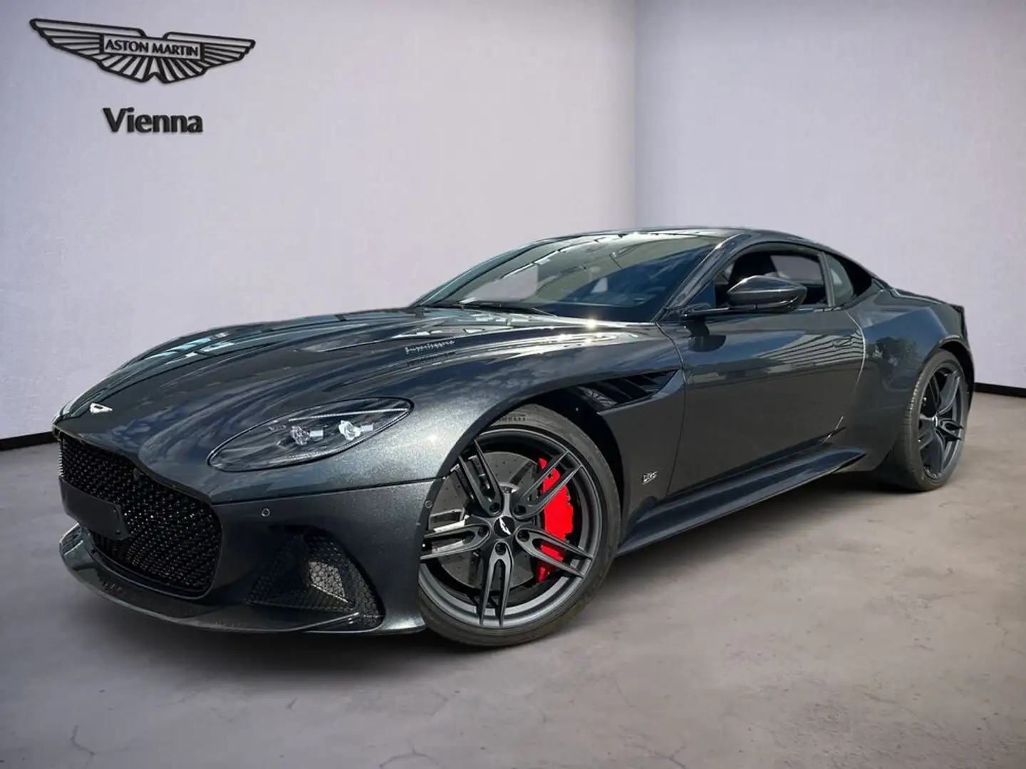 Aston Martin DBS Superleggera / Bang & Olufsen Beosound Audio Grau - 1