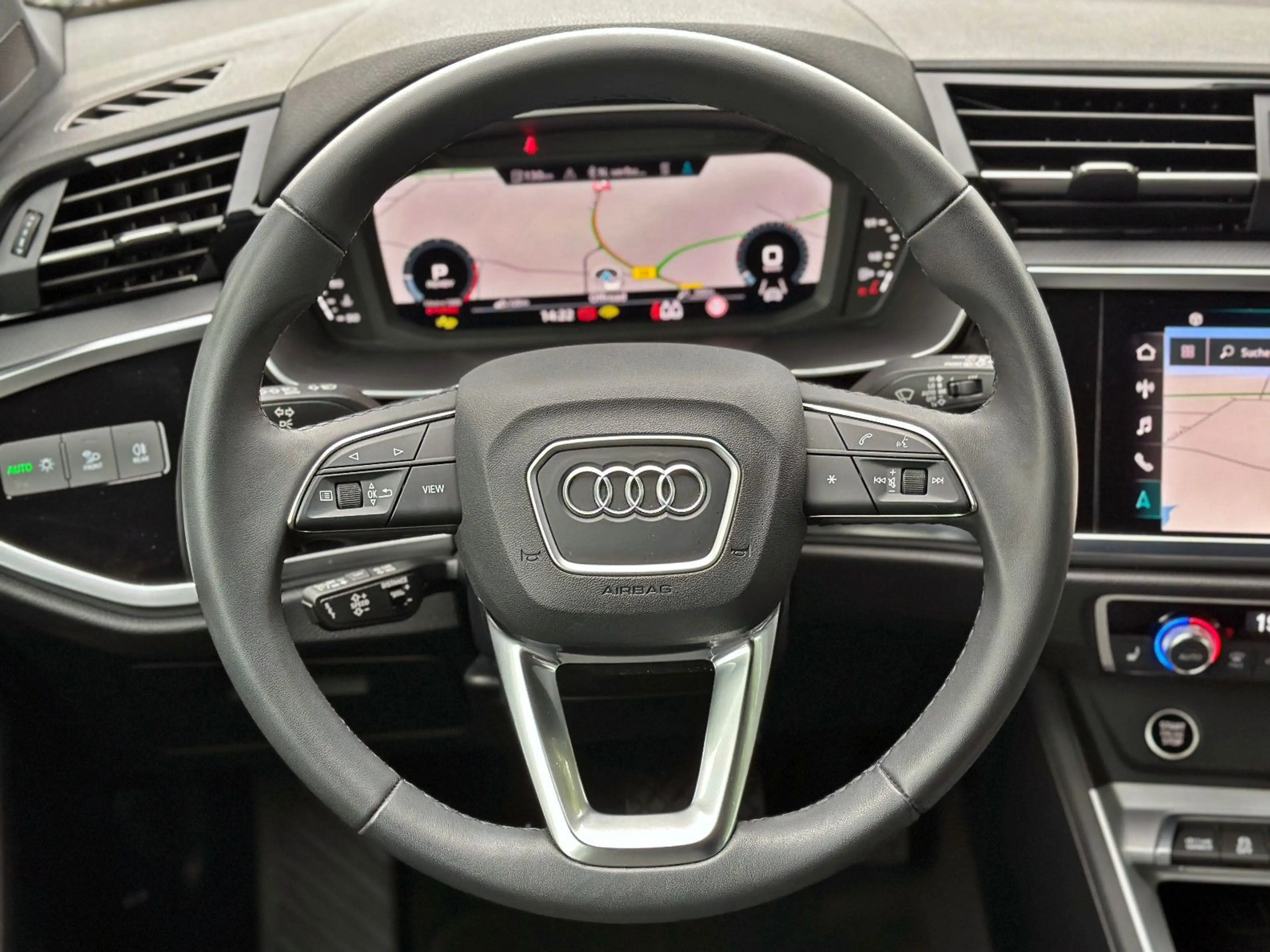 Audi Q3 Sportback 35TFSI S LINE BLACK LED NAV+ ACC VC — photo 13