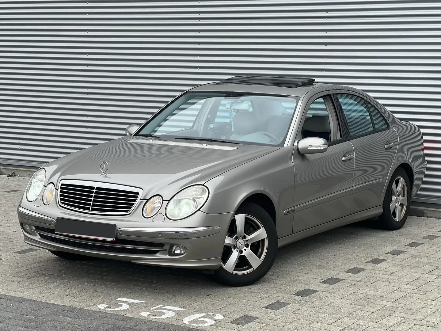 Mercedes-Benz E 220 CDI Automatik Avantgarde - 2