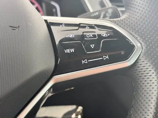 Volkswagen Tiguan view 23
