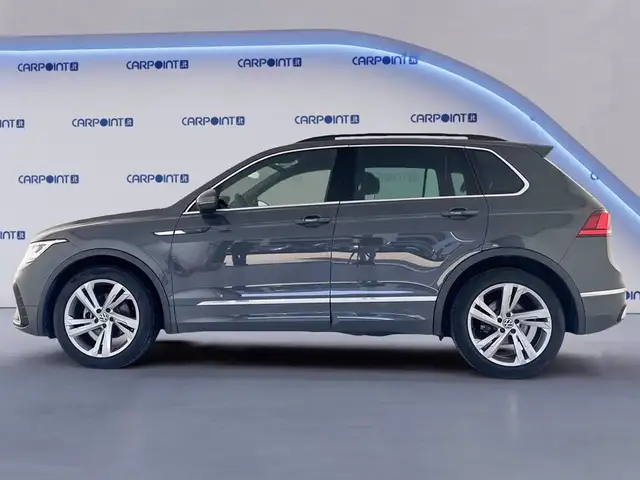Volkswagen Tiguan view 5