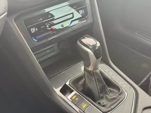 Volkswagen Tiguan view 25