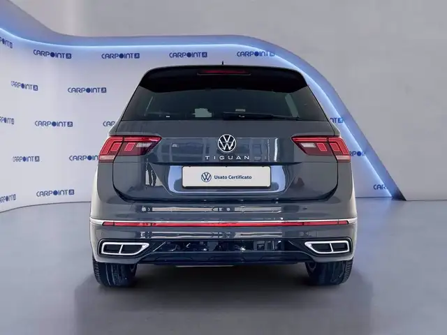 Volkswagen Tiguan view 6