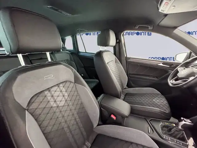 Volkswagen Tiguan view 9