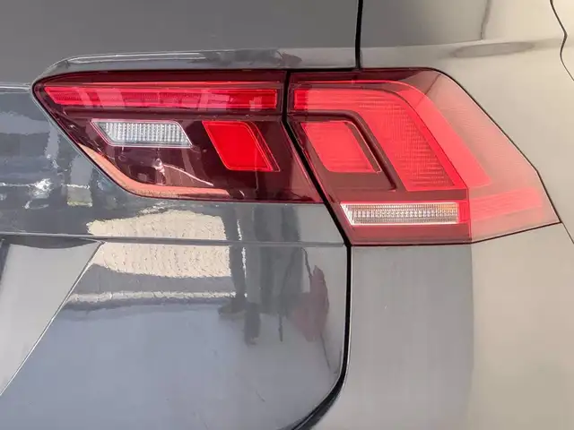 Volkswagen Tiguan view 17
