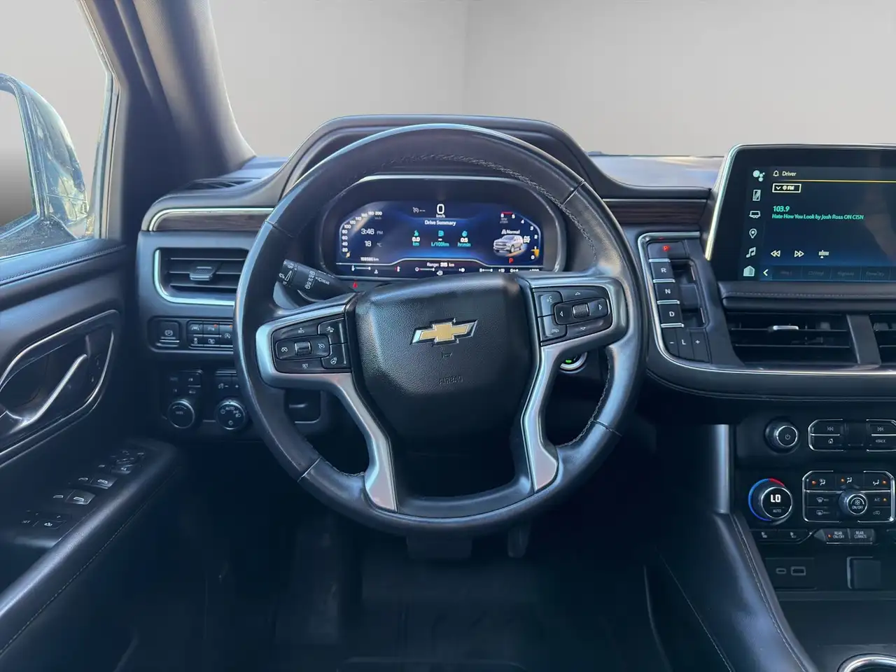 Chevrolet Suburban fotografie Chevrolet Suburban