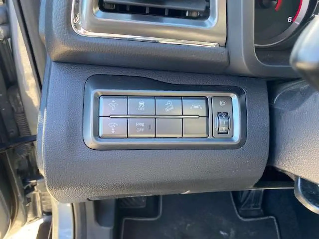 SsangYong Tivoli 2021 — фото 14
