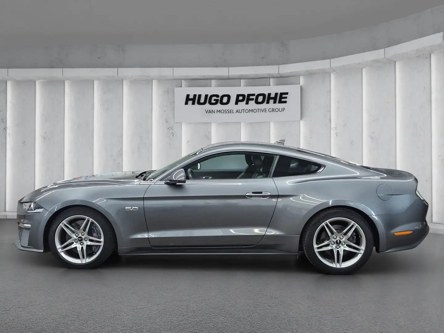 Ford Mustang 5.0 Ti-VCT V8 Fastback GT (EURO 6d) Grau - 2
