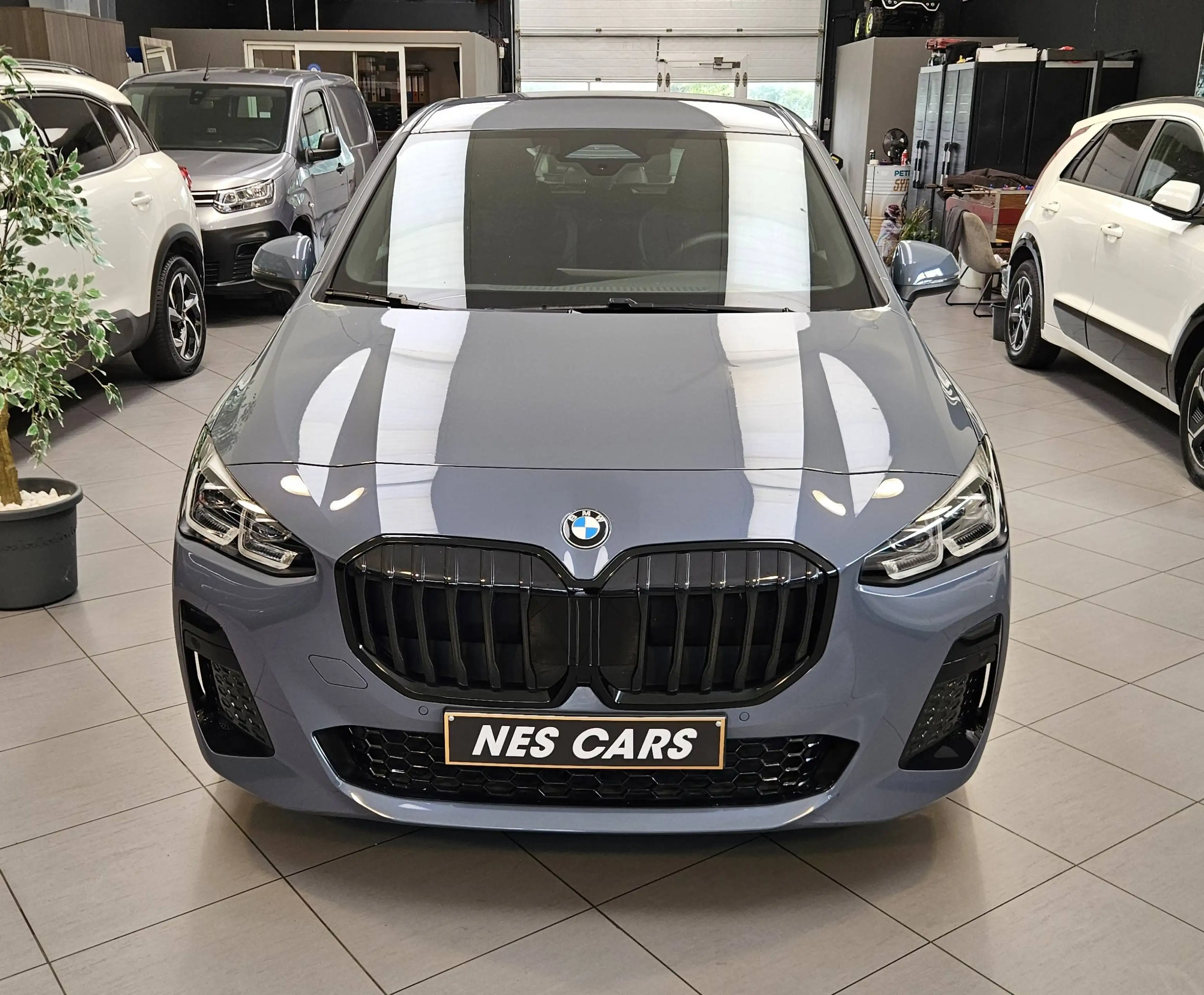 BMW 220 ACTIVE TOURER 220iA MHEV,PACK M ,AUTO,CUIR MASSANT,PHARES LED,CAMERA,GPS,ANDROID,GARANTIE CONSTRUCTEUR — photo 2