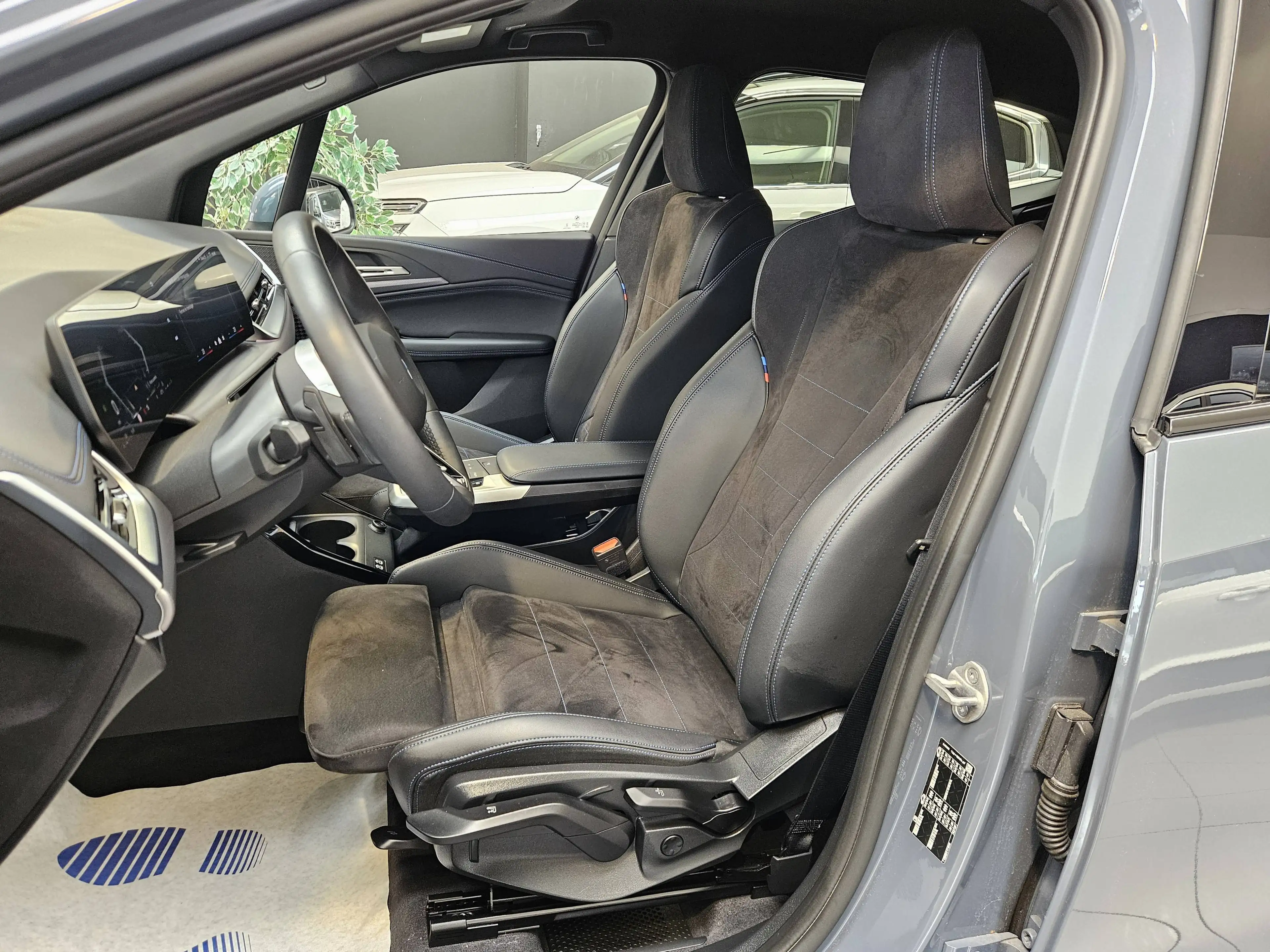 BMW 220 ACTIVE TOURER 220iA MHEV,PACK M ,AUTO,CUIR MASSANT,PHARES LED,CAMERA,GPS,ANDROID,GARANTIE CONSTRUCTEUR — photo 11