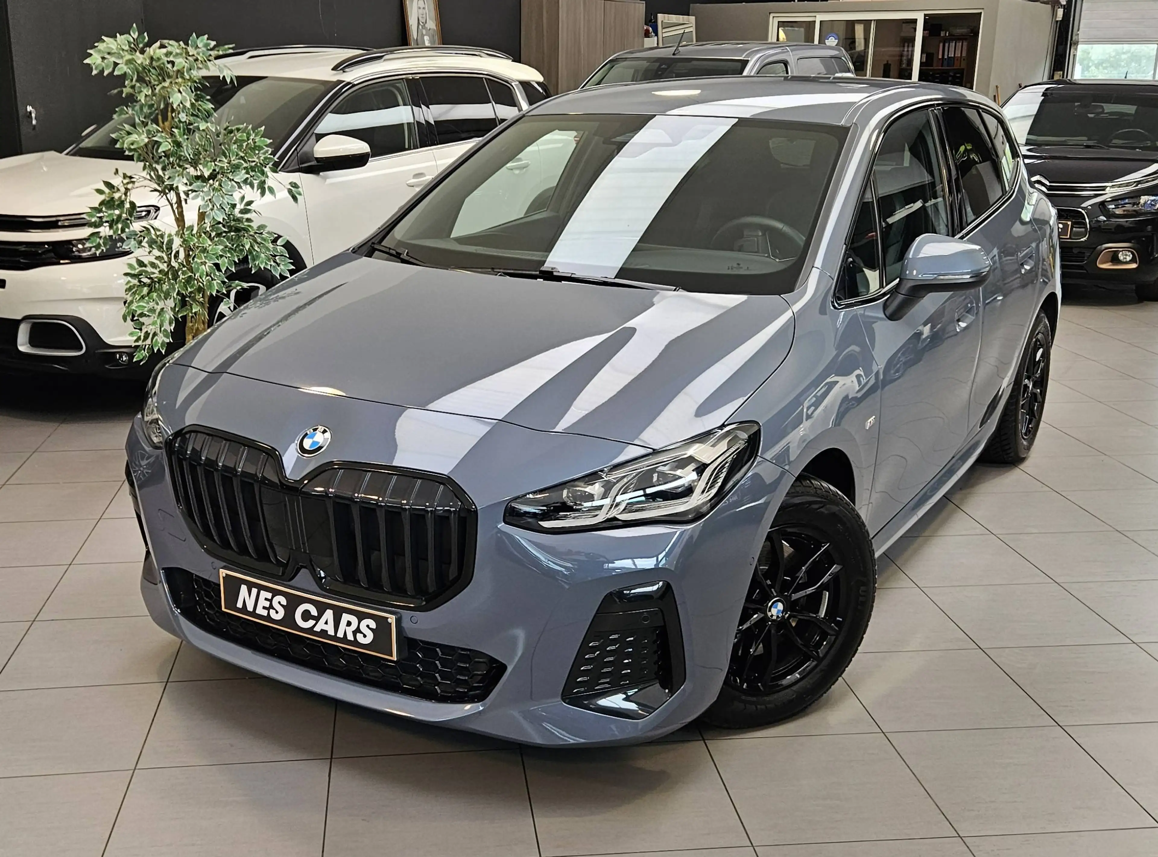 BMW 220 ACTIVE TOURER 220iA MHEV,PACK M ,AUTO,CUIR MASSANT,PHARES LED,CAMERA,GPS,ANDROID,GARANTIE CONSTRUCTEUR
