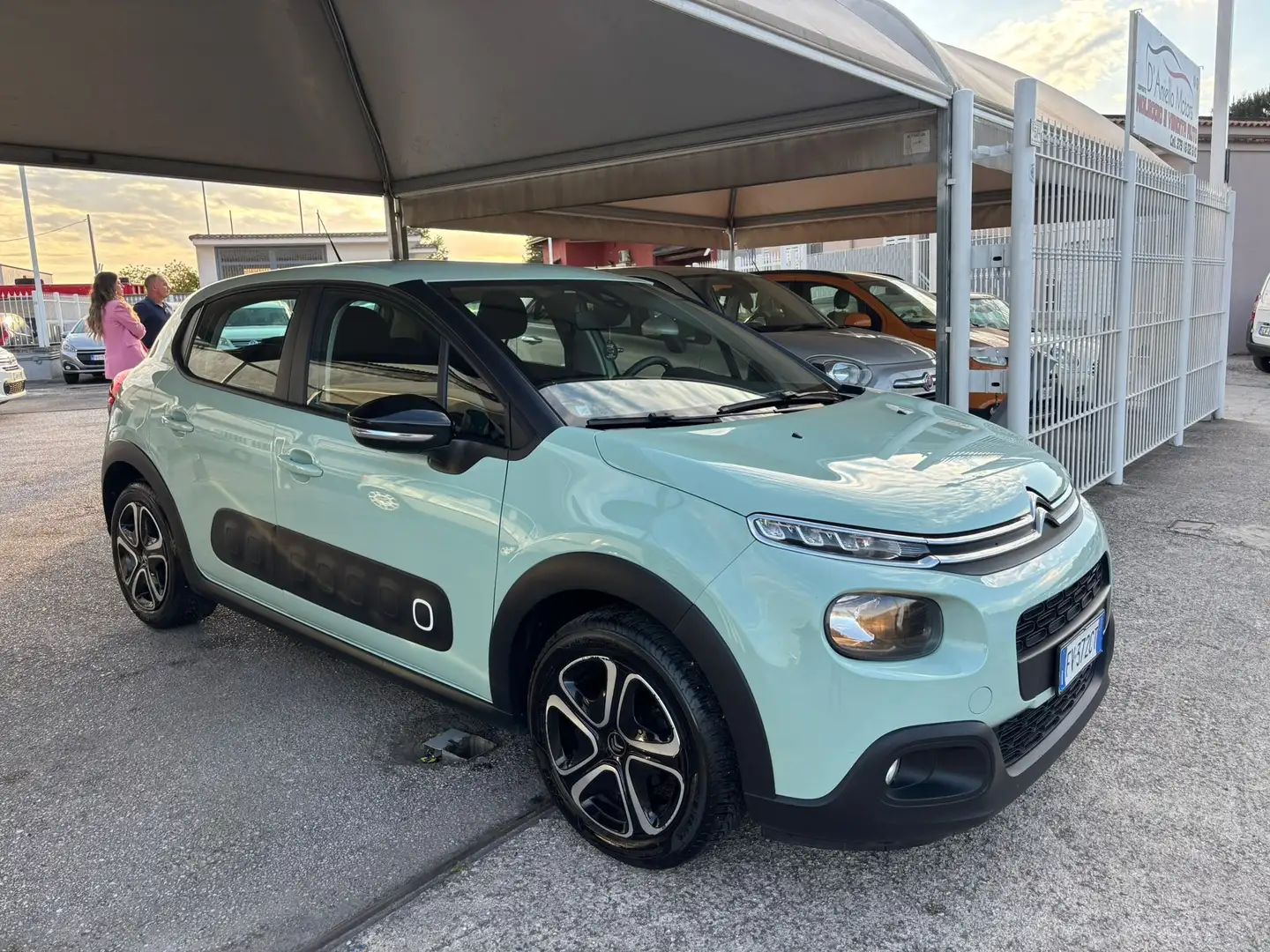 Citroen C3 C3 1.2 puretech S&S Shine Grün - 2