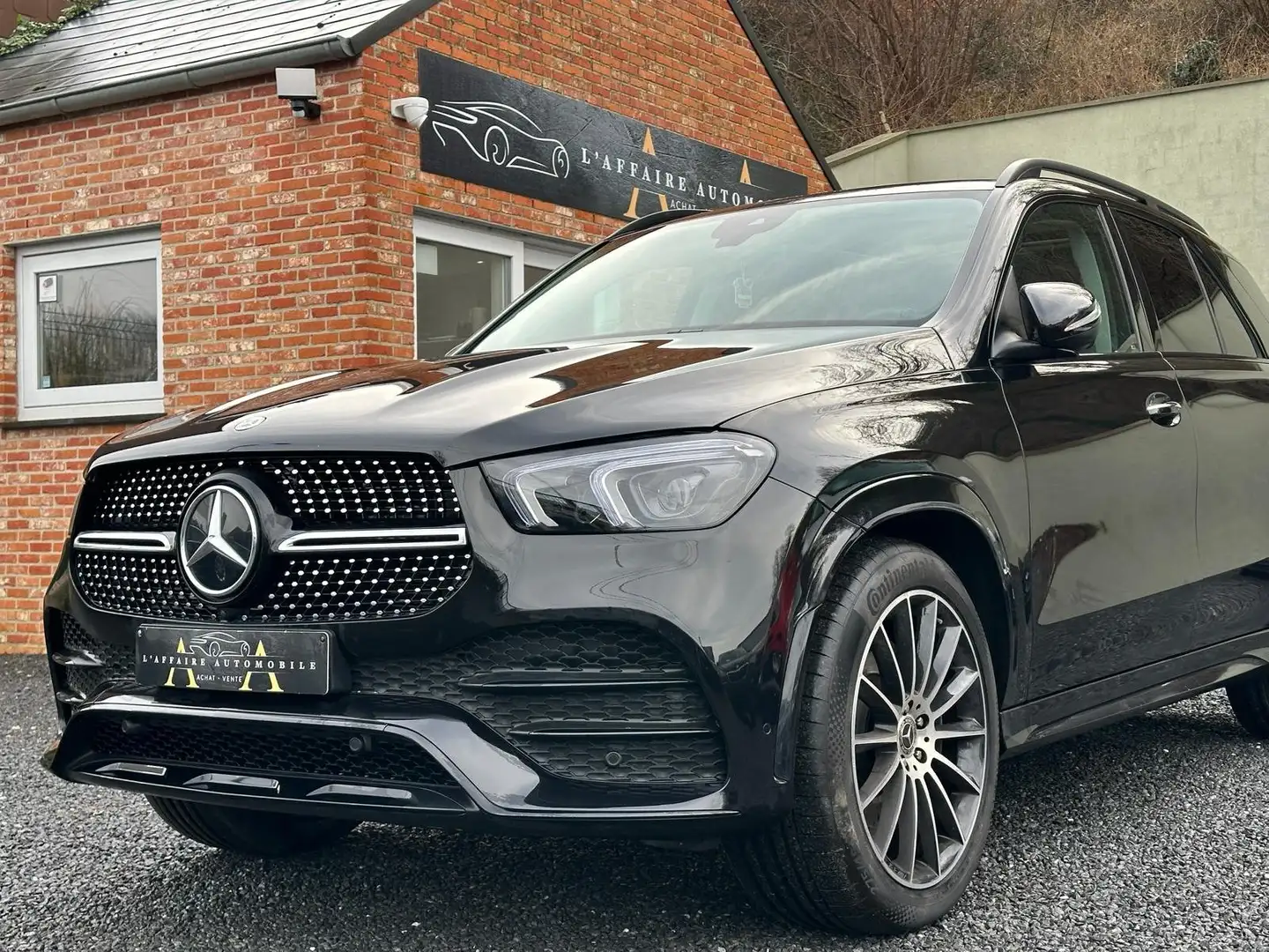 Mercedes-Benz GLE 350 4-Matic - TVA - TOIT PANO - APPLE CARPLAY - Zwart - 2