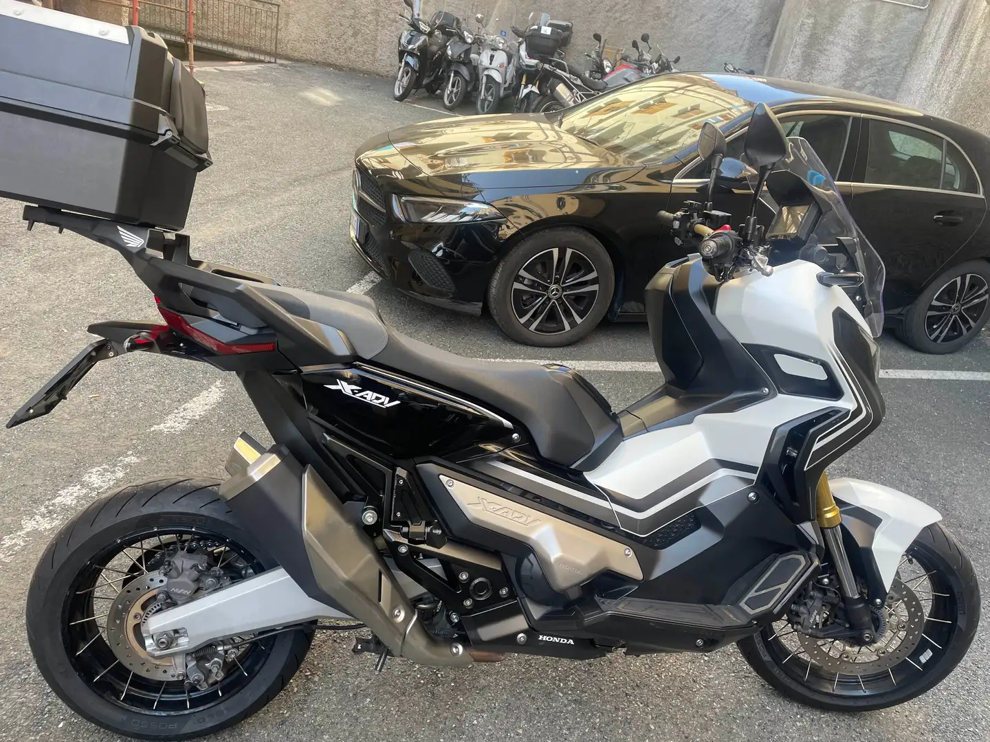 Honda X-ADV DCT ABS HSTC Blanc - 1