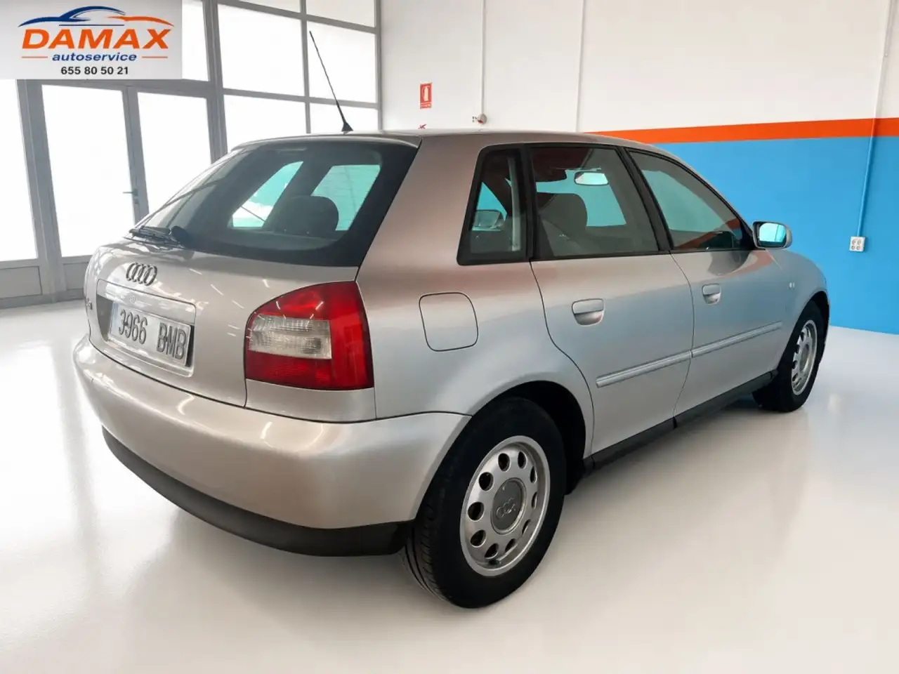 Audi A3 1.6 Attraction, foto 7