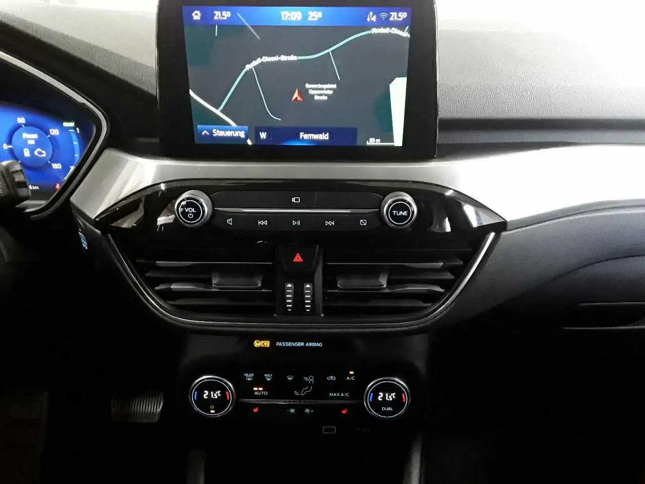 Ford Kuga 2.5 Duratec PHEV TITANIUM, миниатюра 6