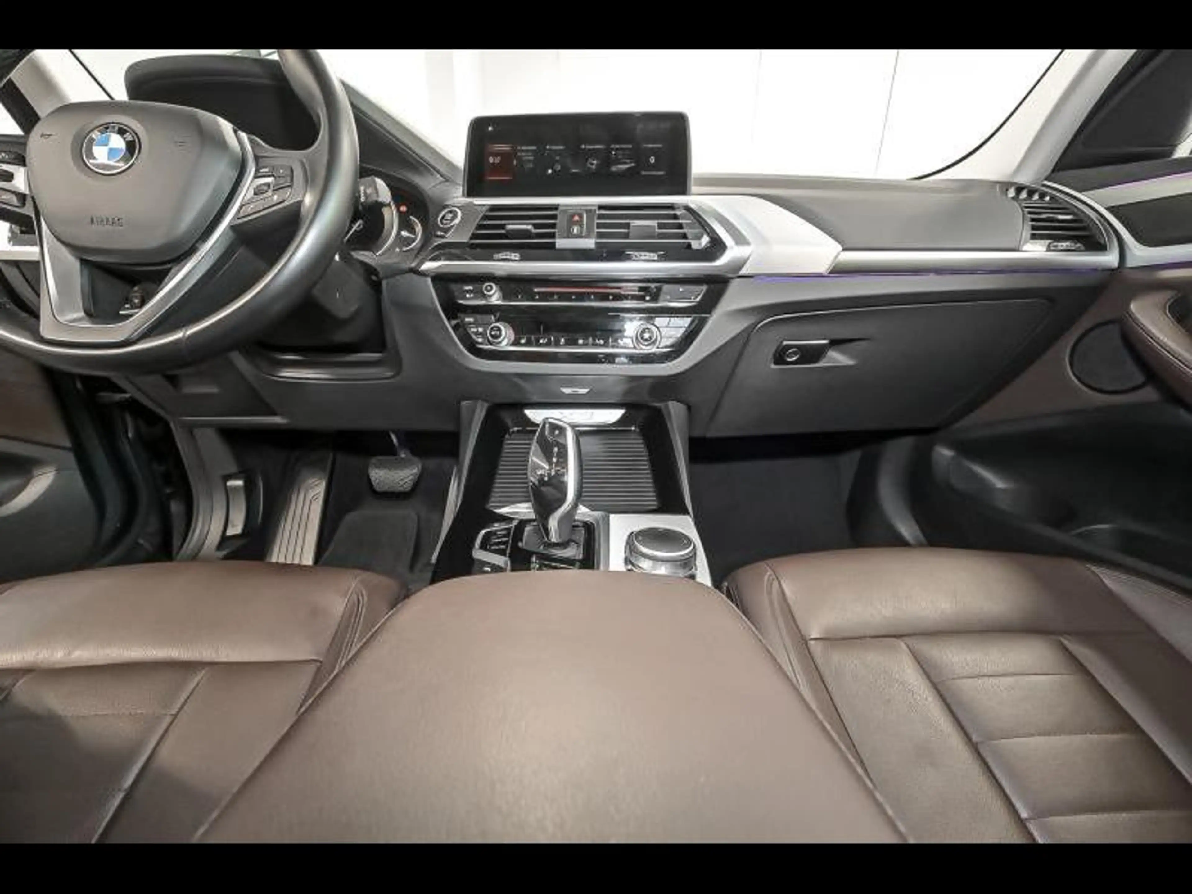 BMW X3 xDrive20i - Luxury Line — photo 7