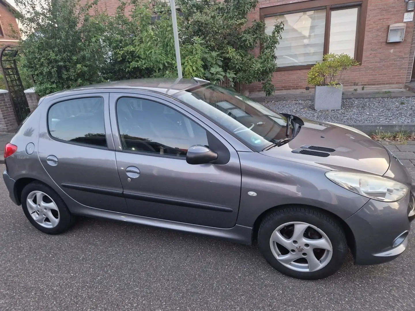 Peugeot 206 1.4 XS Grijs - 1