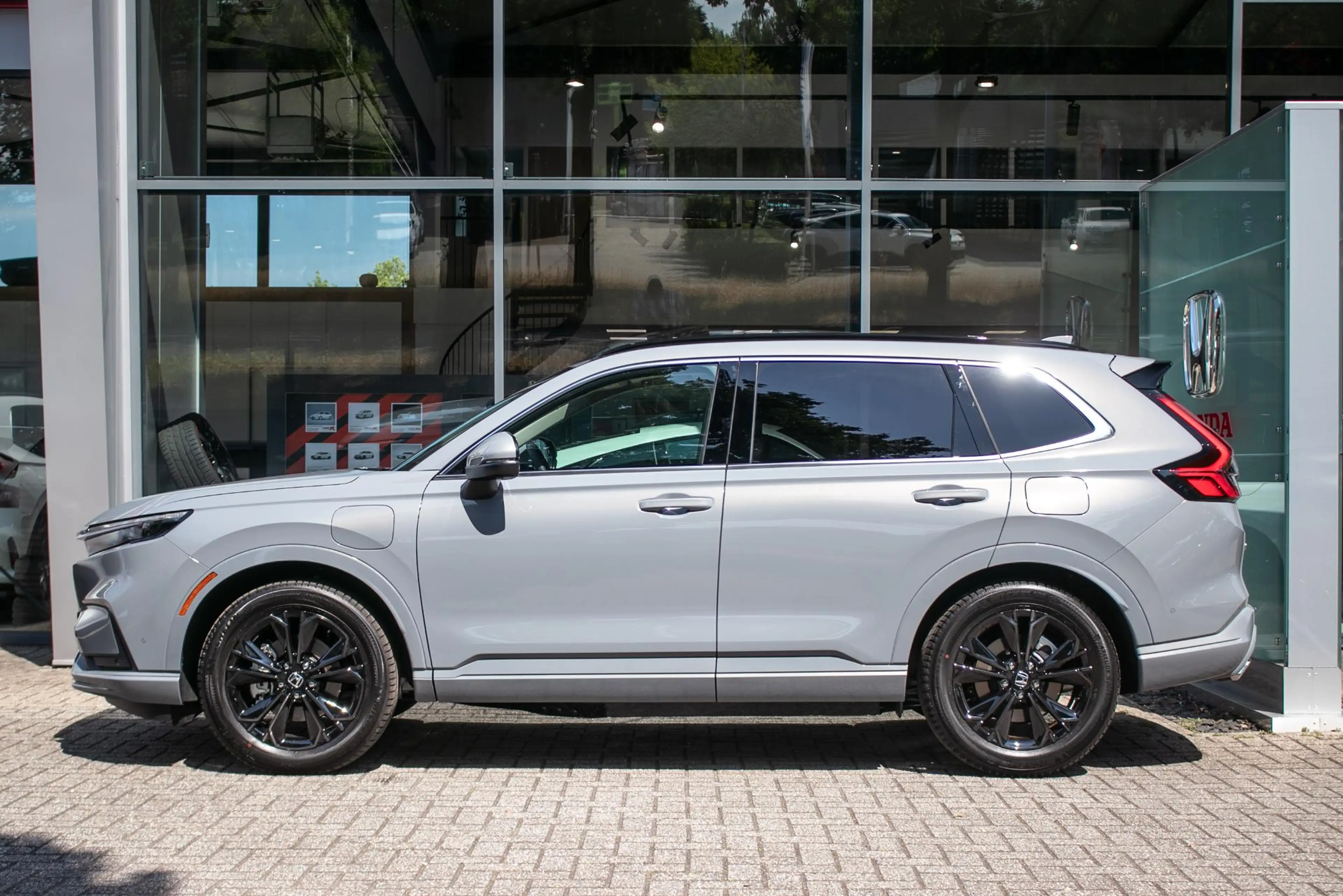 Honda CR-V 2.0 e:PHEV Advance Tech — photo 2