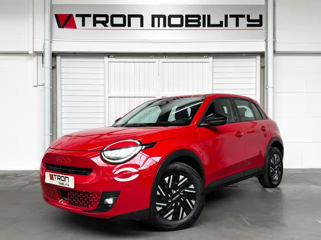 Fiat 600e e-600 54 kWh Red SOH 95% CARPLAY/ANDROID-AUTO*DAB*NAVI*CRUISE CONTROL*LANE ASSIST*PDC