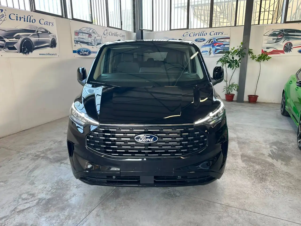 Ford Tourneo Custom 2026