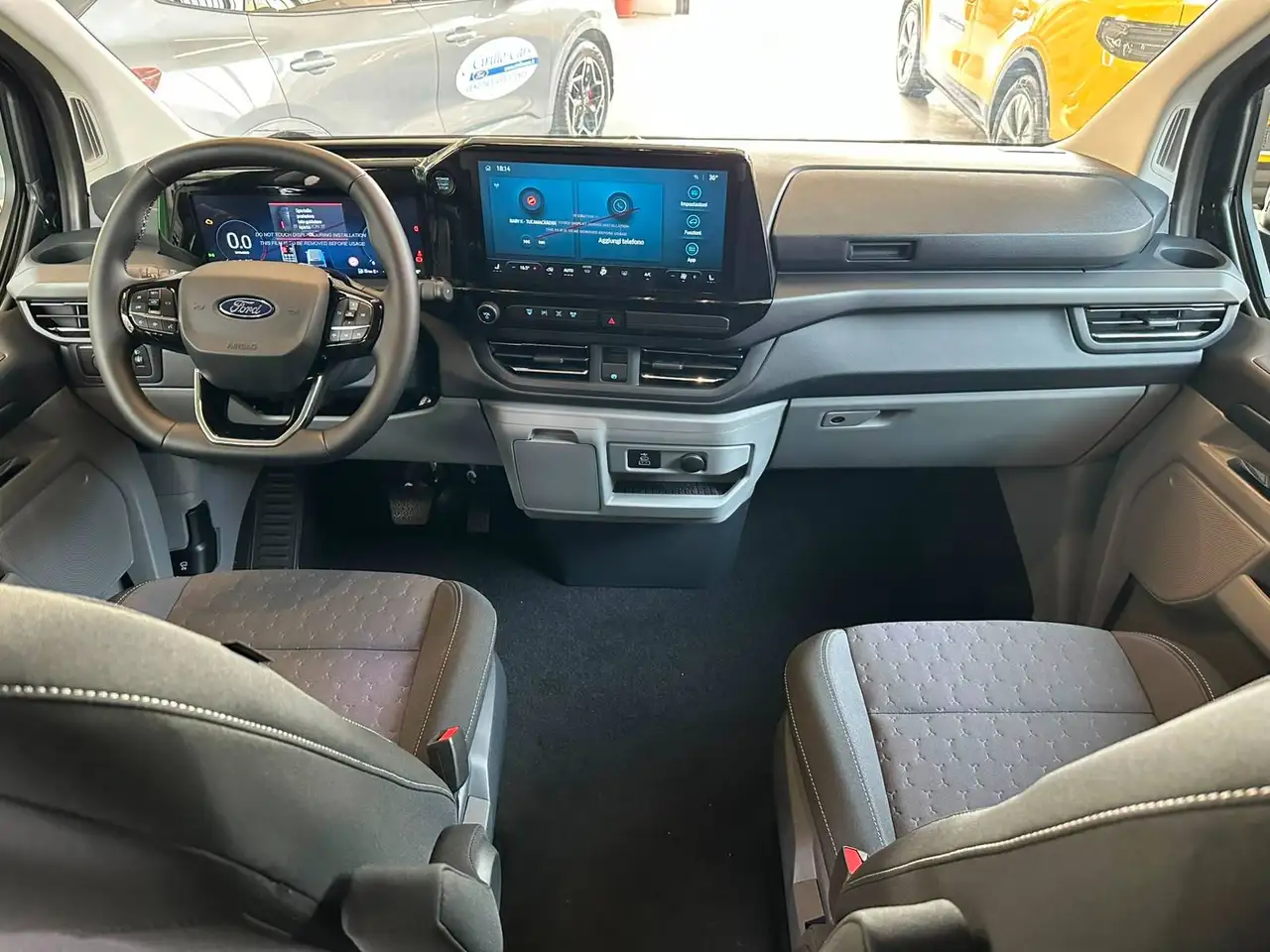 Ford Tourneo Custom 2026 — фото 14