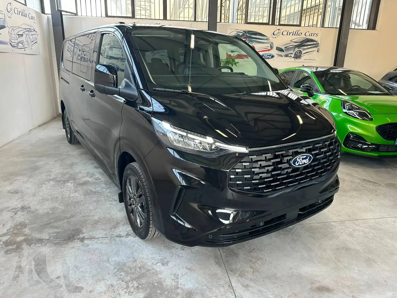 Ford Tourneo Custom 2026