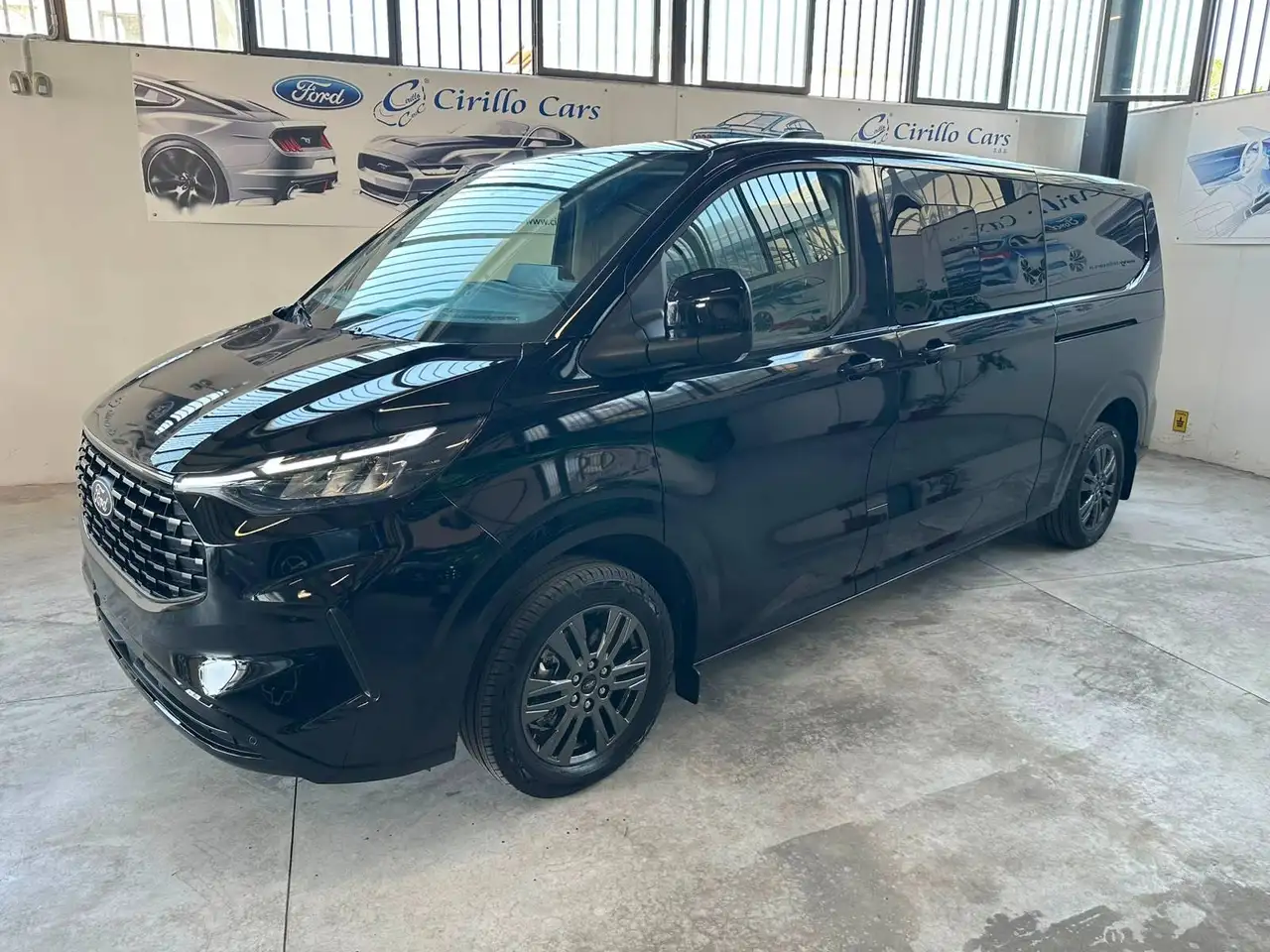 Ford Tourneo Custom 2026