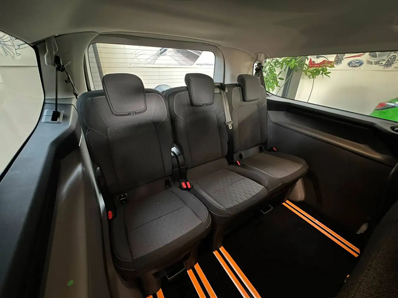 Ford Tourneo Custom 2026 — фото 11