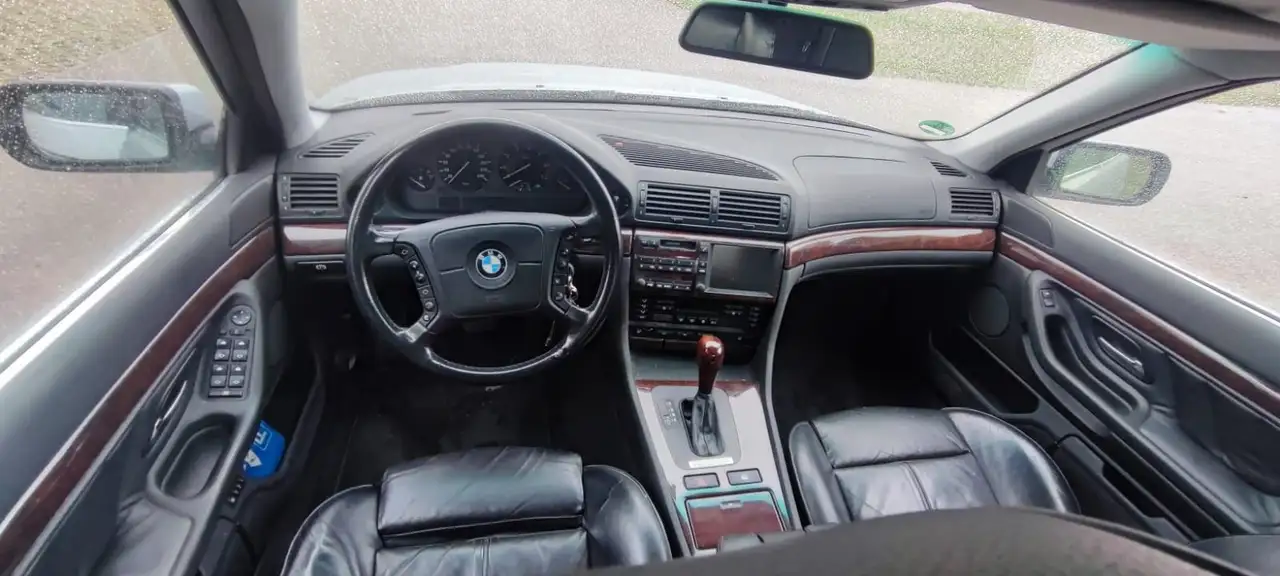 BMW 735i lückenlos nur beim BMW Vertragsh. service, foto 6