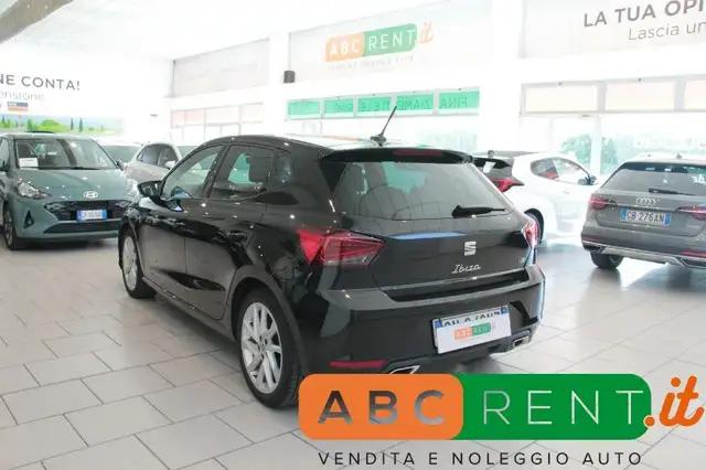 Seat Ibiza view 5