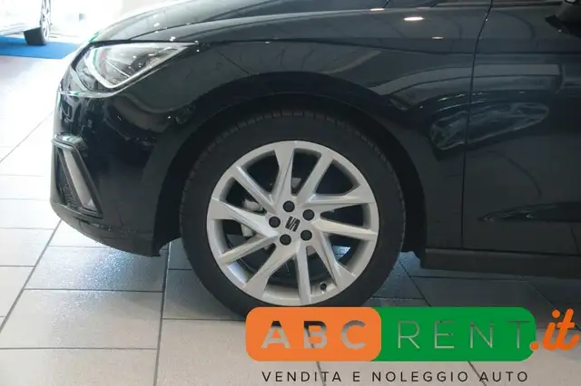 Seat Ibiza view 3