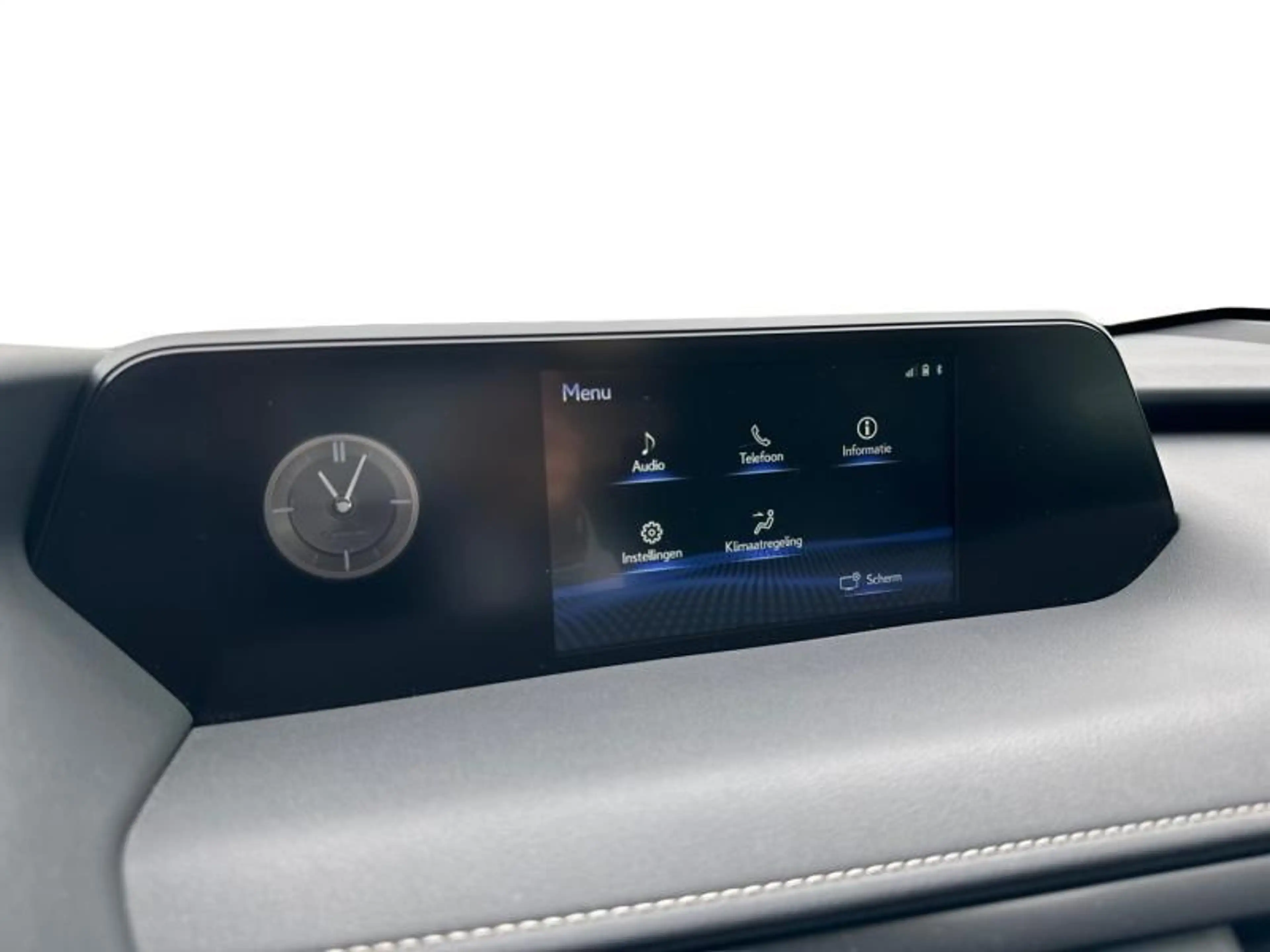 Lexus UX 250h Business Line Plus + CARPLAY — photo 11
