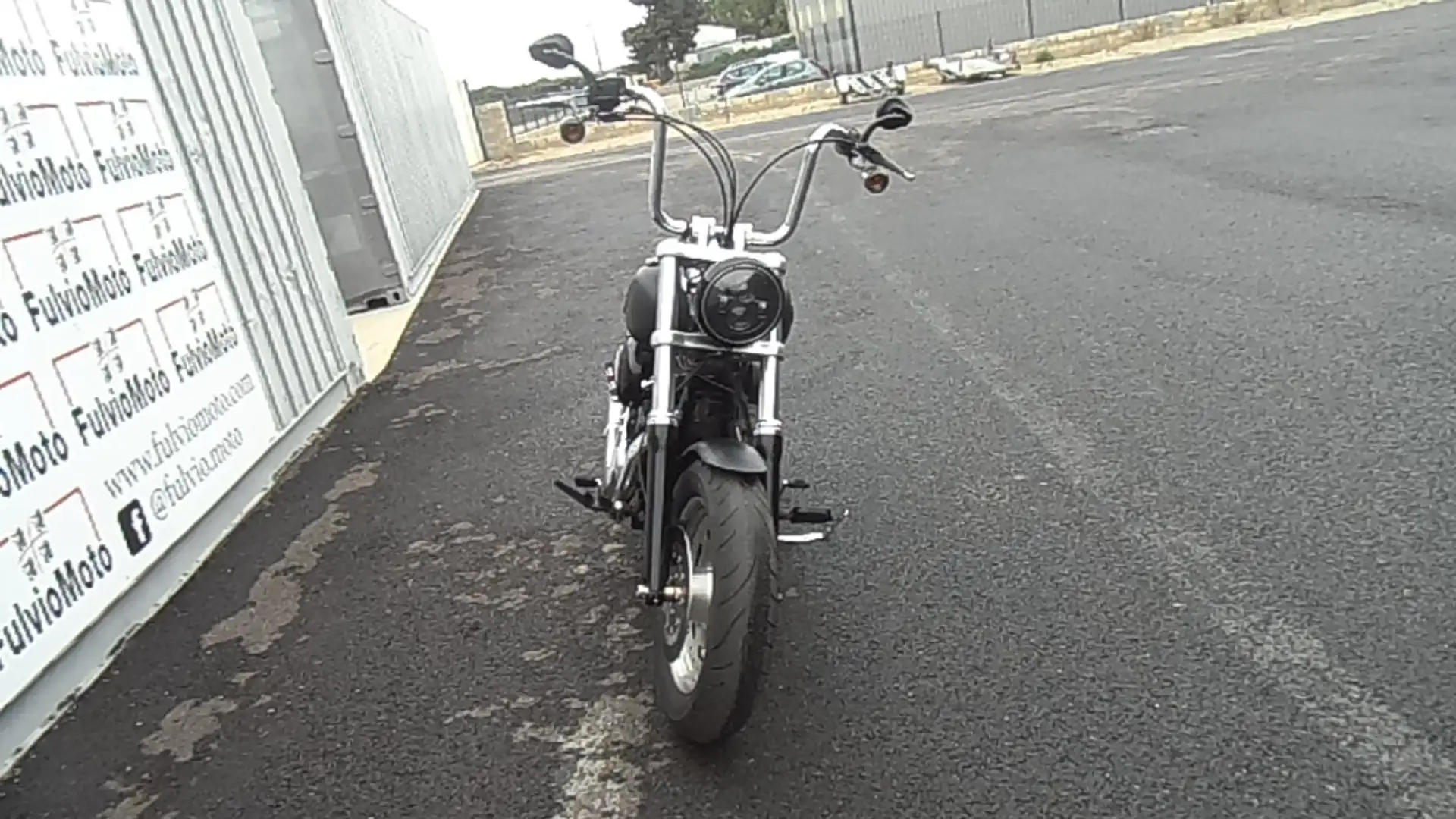 Harley-Davidson Dyna Fat Bob Noir - 2